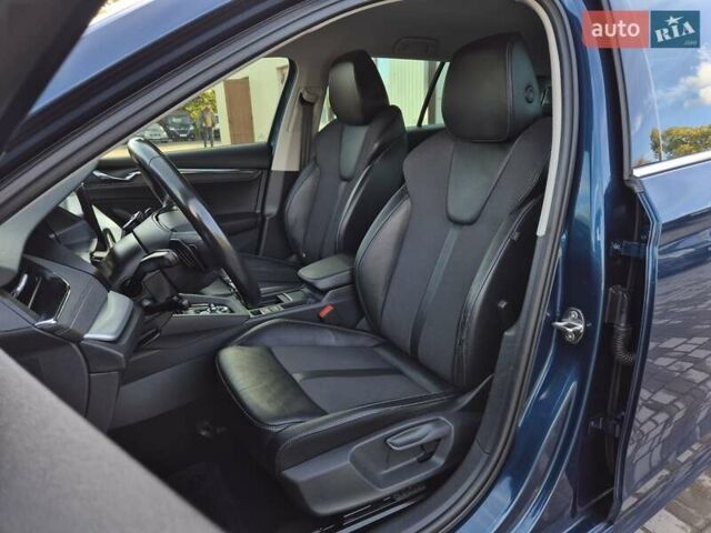 Синій Шкода Октавія, об'ємом двигуна 2 л та пробігом 174 тис. км за 21400 $, фото 25 на Automoto.ua