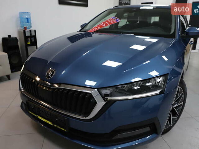 Синий Шкода Октавия, объемом двигателя 2 л и пробегом 132 тыс. км за 20999 $, фото 49 на Automoto.ua