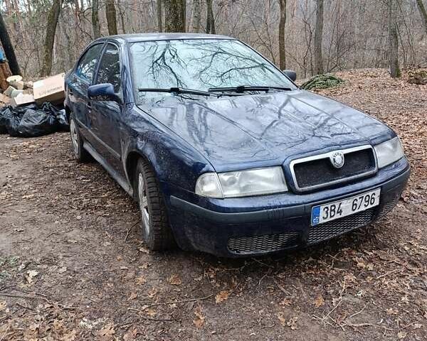 Синий Шкода Октавия, объемом двигателя 1.9 л и пробегом 485 тыс. км за 1850 $, фото 1 на Automoto.ua