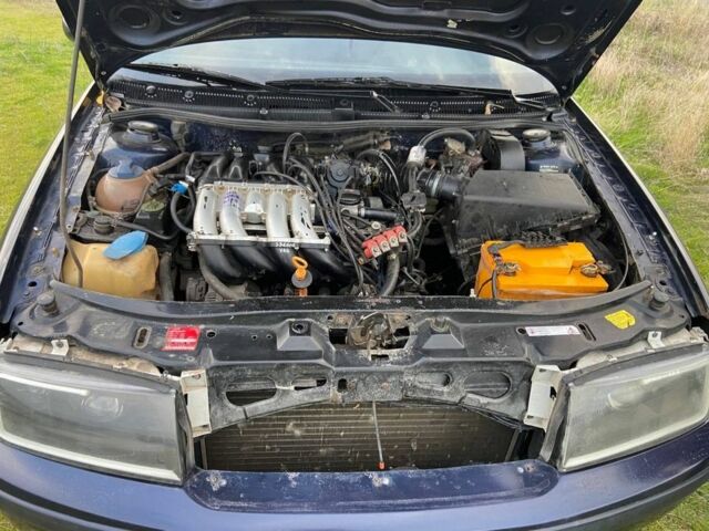 Синий Шкода Октавия, объемом двигателя 1.8 л и пробегом 200 тыс. км за 3500 $, фото 7 на Automoto.ua