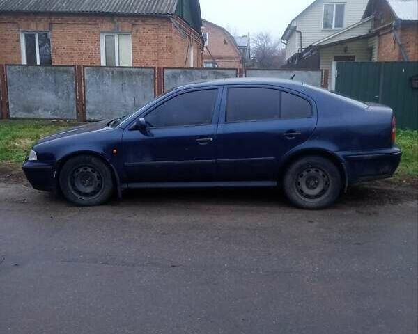 Синий Шкода Октавия, объемом двигателя 1.8 л и пробегом 600 тыс. км за 3500 $, фото 2 на Automoto.ua