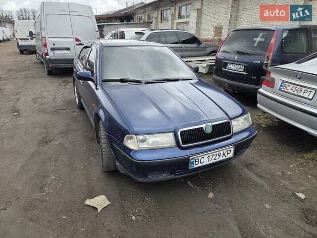 Синий Шкода Октавия, объемом двигателя 1.8 л и пробегом 445 тыс. км за 2800 $, фото 2 на Automoto.ua