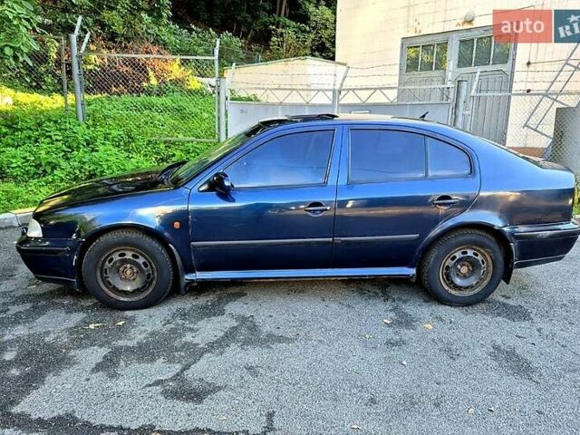 Синий Шкода Октавия, объемом двигателя 1.8 л и пробегом 400 тыс. км за 2300 $, фото 7 на Automoto.ua