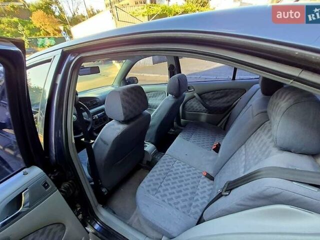 Синий Шкода Октавия, объемом двигателя 1.8 л и пробегом 400 тыс. км за 2300 $, фото 1 на Automoto.ua