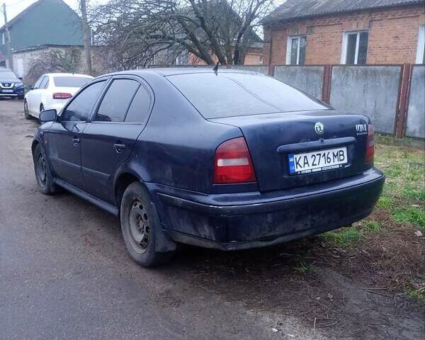Синий Шкода Октавия, объемом двигателя 1.8 л и пробегом 600 тыс. км за 3500 $, фото 8 на Automoto.ua