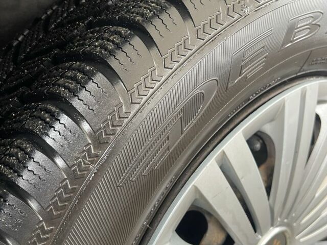 Синій Шкода Октавія, об'ємом двигуна 1.6 л та пробігом 338 тис. км за 3500 $, фото 2 на Automoto.ua