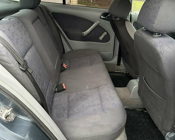 Синий Шкода Октавия, объемом двигателя 1.6 л и пробегом 280 тыс. км за 2650 $, фото 18 на Automoto.ua