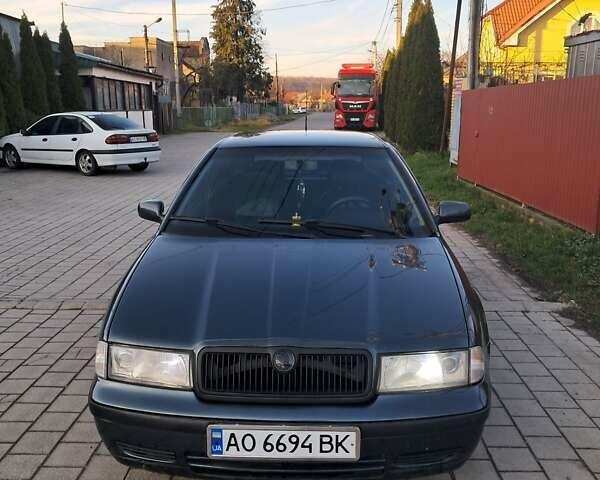Синій Шкода Октавія, об'ємом двигуна 1.9 л та пробігом 398 тис. км за 3350 $, фото 3 на Automoto.ua