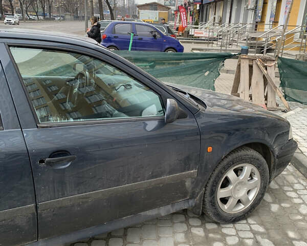 Синій Шкода Октавія, об'ємом двигуна 1.6 л та пробігом 400 тис. км за 2700 $, фото 11 на Automoto.ua