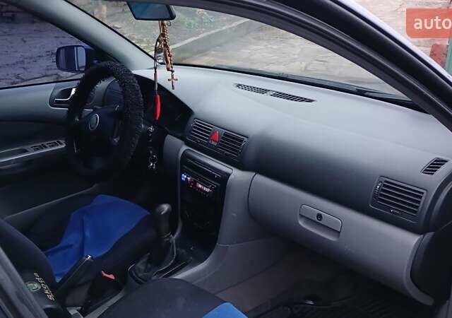 Синий Шкода Октавия, объемом двигателя 1.6 л и пробегом 265 тыс. км за 2900 $, фото 1 на Automoto.ua