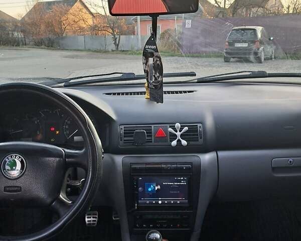 Синій Шкода Октавія, об'ємом двигуна 1.9 л та пробігом 398 тис. км за 3350 $, фото 5 на Automoto.ua