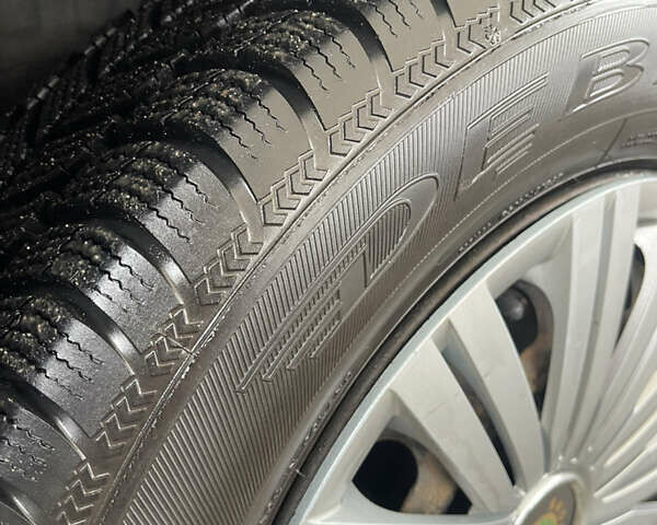 Синий Шкода Октавия, объемом двигателя 1.6 л и пробегом 338 тыс. км за 3500 $, фото 3 на Automoto.ua