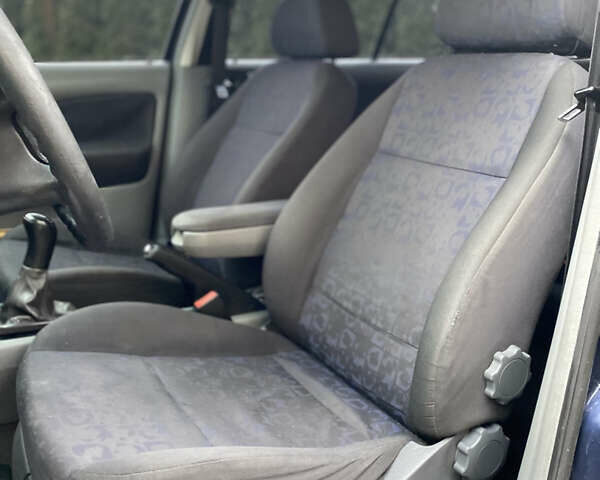 Синий Шкода Октавия, объемом двигателя 1.6 л и пробегом 230 тыс. км за 3499 $, фото 44 на Automoto.ua