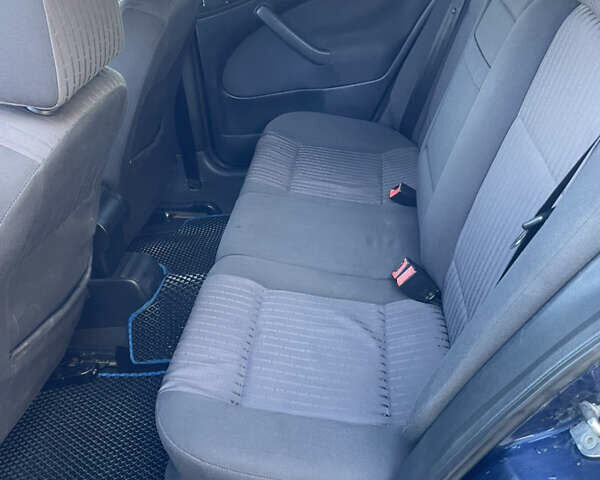 Синий Шкода Октавия, объемом двигателя 1.9 л и пробегом 430 тыс. км за 3200 $, фото 32 на Automoto.ua