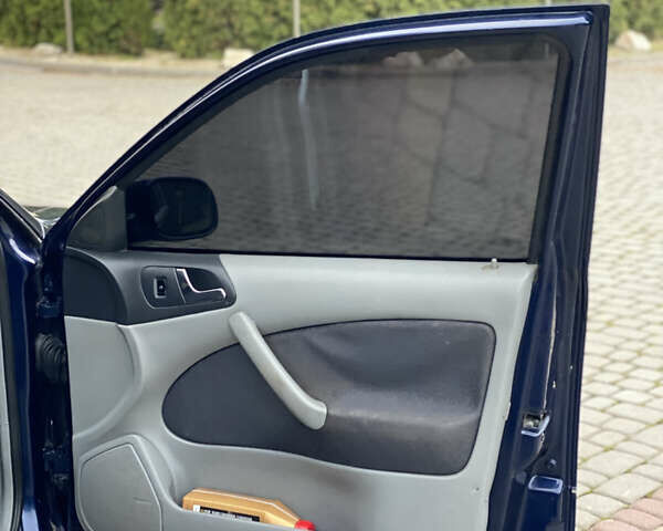 Синий Шкода Октавия, объемом двигателя 1.6 л и пробегом 230 тыс. км за 3499 $, фото 54 на Automoto.ua