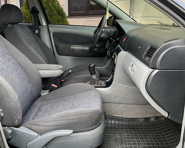 Синий Шкода Октавия, объемом двигателя 1.6 л и пробегом 230 тыс. км за 3499 $, фото 45 на Automoto.ua