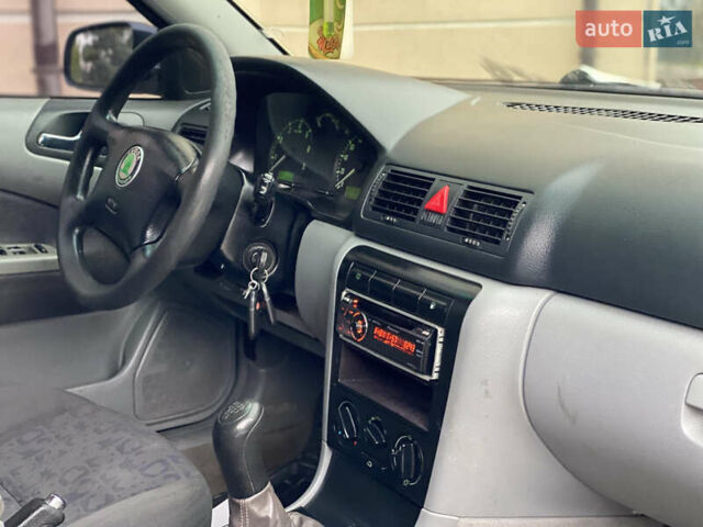 Синий Шкода Октавия, объемом двигателя 1.6 л и пробегом 230 тыс. км за 3499 $, фото 40 на Automoto.ua