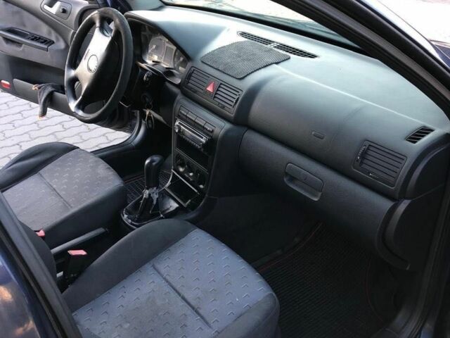 Синий Шкода Октавия, объемом двигателя 1.9 л и пробегом 400 тыс. км за 2900 $, фото 4 на Automoto.ua