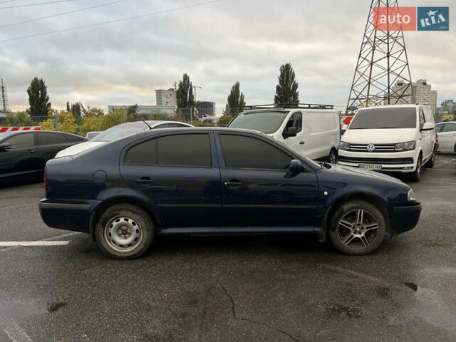 Синій Шкода Октавія, об'ємом двигуна 1.78 л та пробігом 345 тис. км за 2100 $, фото 7 на Automoto.ua