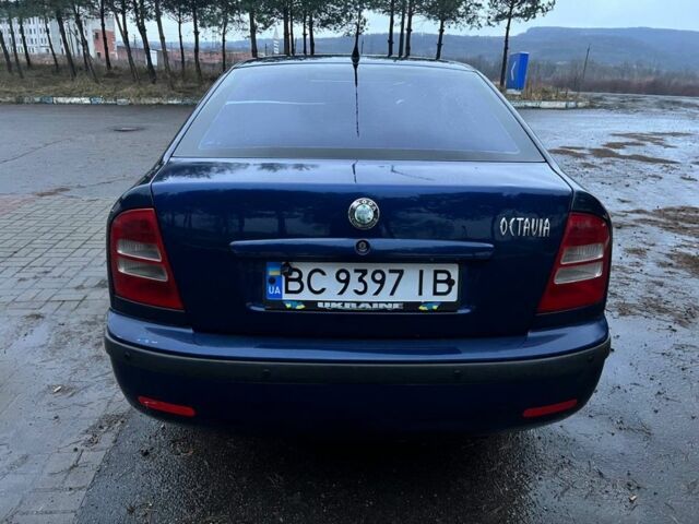Синий Шкода Октавия, объемом двигателя 1.8 л и пробегом 300 тыс. км за 3999 $, фото 4 на Automoto.ua