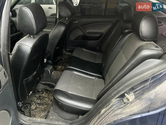 Синій Шкода Октавія, об'ємом двигуна 1.78 л та пробігом 345 тис. км за 2100 $, фото 10 на Automoto.ua