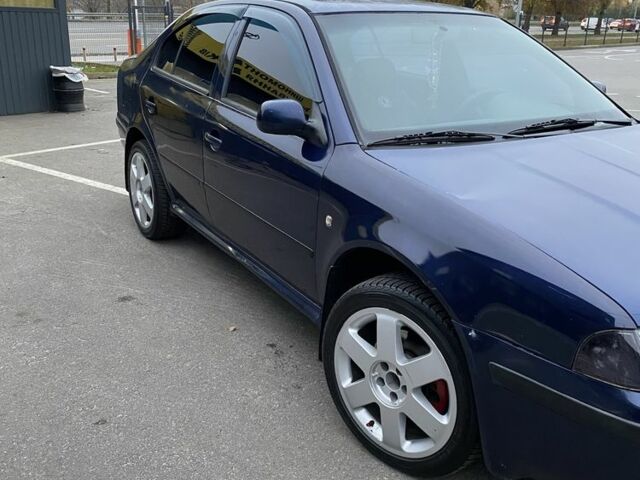 Синий Шкода Октавия, объемом двигателя 1.8 л и пробегом 484 тыс. км за 4200 $, фото 2 на Automoto.ua