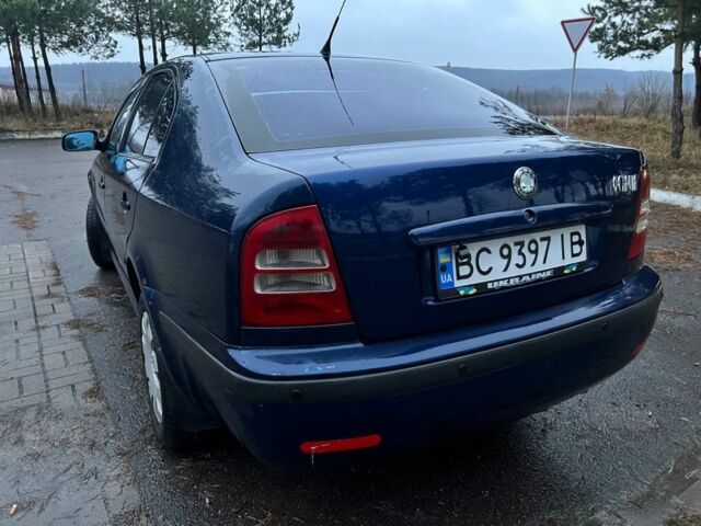 Синий Шкода Октавия, объемом двигателя 1.8 л и пробегом 300 тыс. км за 3999 $, фото 6 на Automoto.ua