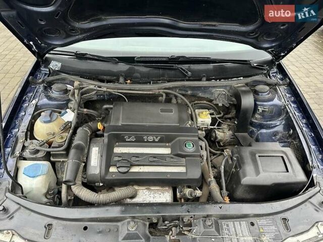 Синий Шкода Октавия, объемом двигателя 1.4 л и пробегом 220 тыс. км за 3900 $, фото 6 на Automoto.ua