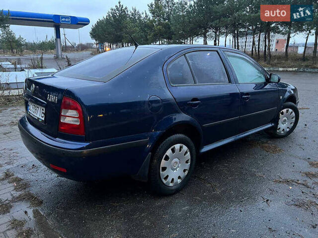 Синий Шкода Октавия, объемом двигателя 1.78 л и пробегом 300 тыс. км за 3999 $, фото 3 на Automoto.ua