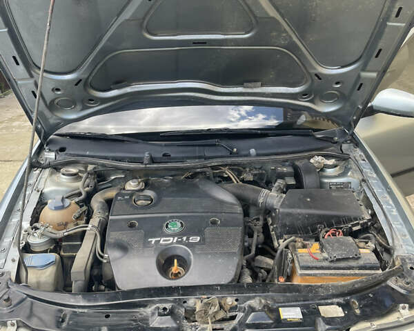 Синий Шкода Октавия, объемом двигателя 1.9 л и пробегом 470 тыс. км за 3400 $, фото 6 на Automoto.ua