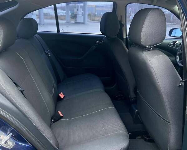 Синий Шкода Октавия, объемом двигателя 1.78 л и пробегом 330 тыс. км за 4500 $, фото 9 на Automoto.ua