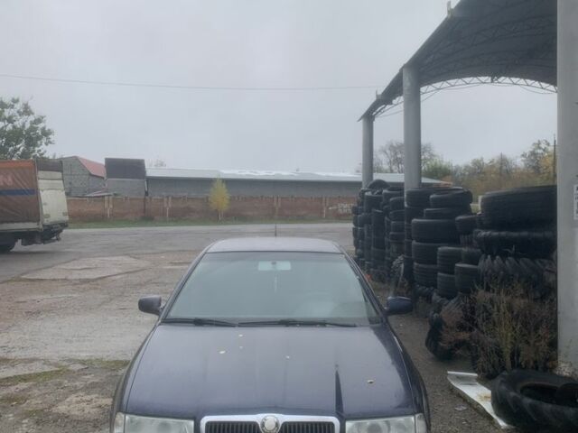 Синій Шкода Октавія, об'ємом двигуна 2 л та пробігом 341 тис. км за 4000 $, фото 1 на Automoto.ua