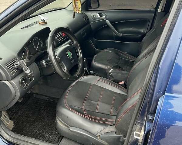 Шкода Октавия 2002 в Пятихатках на Automoto.ua Синий Шкода Октавия, объемом двигателя 1.9 л и пробегом 300 тыс. км за 4100 $, фото 4 на Automoto.ua