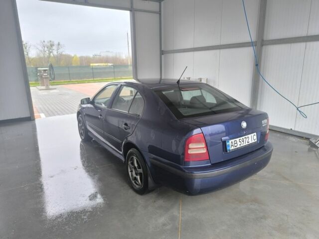 Синий Шкода Октавия, объемом двигателя 2 л и пробегом 300 тыс. км за 2600 $, фото 3 на Automoto.ua