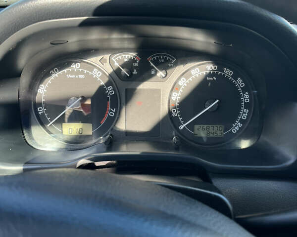 Синій Шкода Октавія, об'ємом двигуна 1.98 л та пробігом 268 тис. км за 3500 $, фото 10 на Automoto.ua