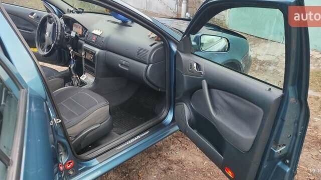 Синий Шкода Октавия, объемом двигателя 1.6 л и пробегом 210 тыс. км за 6000 $, фото 18 на Automoto.ua