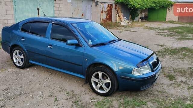 Синий Шкода Октавия, объемом двигателя 1.6 л и пробегом 210 тыс. км за 6000 $, фото 8 на Automoto.ua