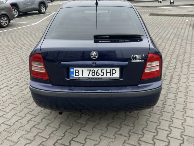 Синий Шкода Октавия, объемом двигателя 1.6 л и пробегом 242 тыс. км за 4800 $, фото 4 на Automoto.ua