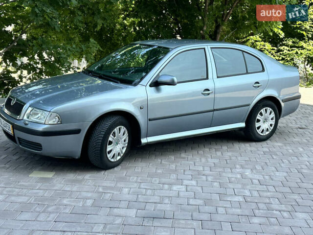 Синий Шкода Октавия, объемом двигателя 1.6 л и пробегом 203 тыс. км за 4555 $, фото 10 на Automoto.ua