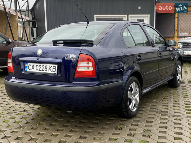 Синій Шкода Октавія, об'ємом двигуна 1.6 л та пробігом 240 тис. км за 4800 $, фото 11 на Automoto.ua