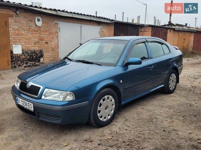 Синий Шкода Октавия, объемом двигателя 1.6 л и пробегом 150 тыс. км за 4899 $, фото 4 на Automoto.ua