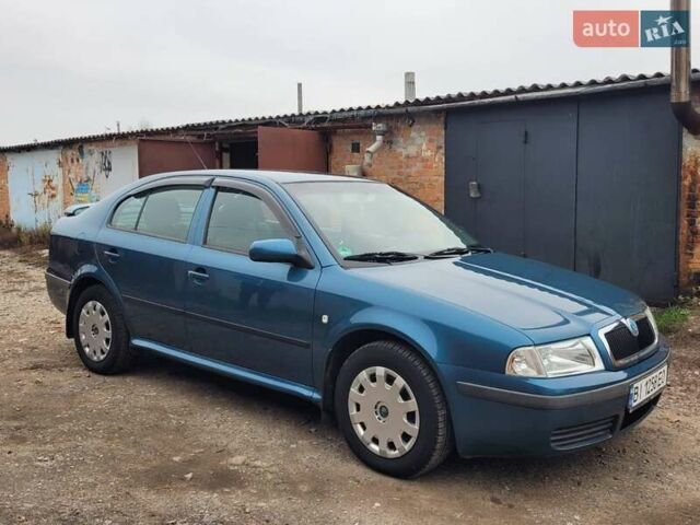 Синий Шкода Октавия, объемом двигателя 1.6 л и пробегом 150 тыс. км за 4899 $, фото 1 на Automoto.ua
