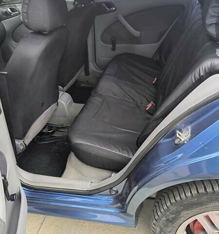 Синій Шкода Октавія, об'ємом двигуна 1.6 л та пробігом 315 тис. км за 3800 $, фото 10 на Automoto.ua