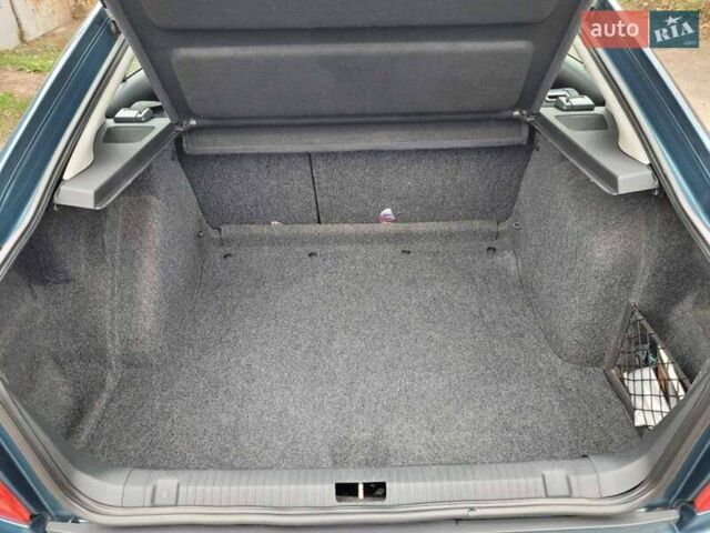 Синий Шкода Октавия, объемом двигателя 1.6 л и пробегом 150 тыс. км за 4899 $, фото 48 на Automoto.ua