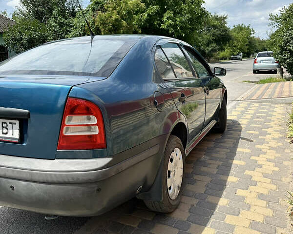Синий Шкода Октавия, объемом двигателя 1.6 л и пробегом 260 тыс. км за 2850 $, фото 8 на Automoto.ua