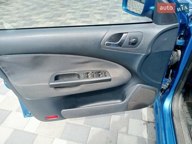 Синій Шкода Октавія, об'ємом двигуна 1.78 л та пробігом 288 тис. км за 4200 $, фото 10 на Automoto.ua