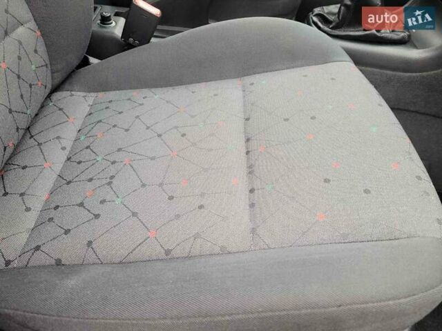 Синий Шкода Октавия, объемом двигателя 1.6 л и пробегом 150 тыс. км за 4899 $, фото 33 на Automoto.ua