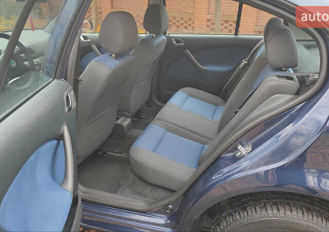 Синій Шкода Октавія, об'ємом двигуна 1.6 л та пробігом 90 тис. км за 5500 $, фото 21 на Automoto.ua