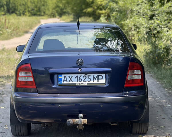 Синий Шкода Октавия, объемом двигателя 1.8 л и пробегом 250 тыс. км за 5200 $, фото 10 на Automoto.ua