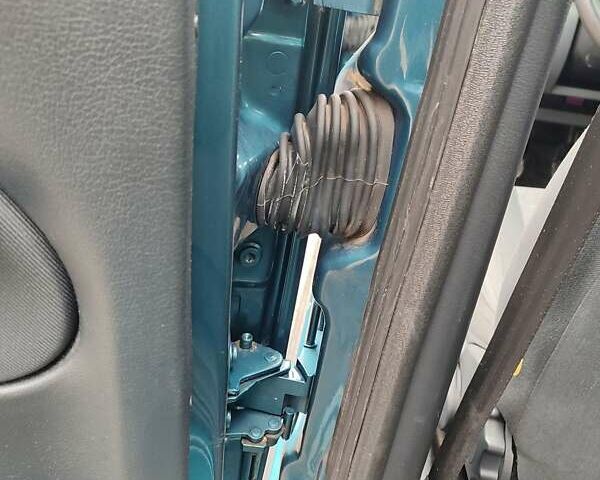 Синий Шкода Октавия, объемом двигателя 1.6 л и пробегом 147 тыс. км за 5150 $, фото 27 на Automoto.ua